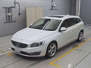 VOLVO V60 2018