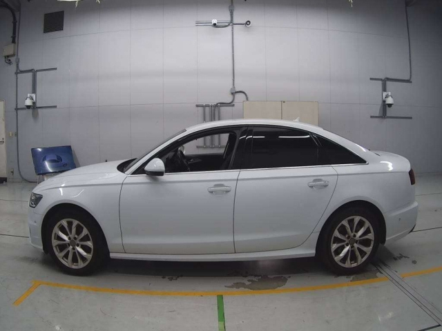 AUDI A6 2016