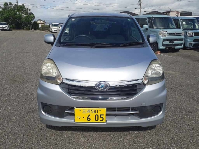 DAIHATSU MIRA E S 2014