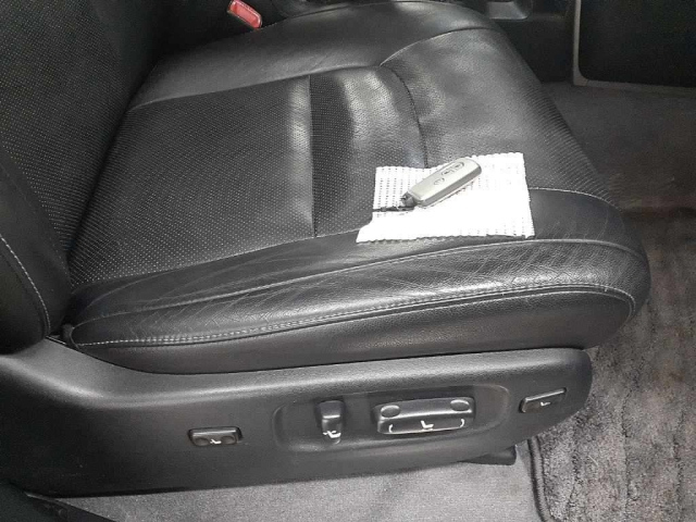 TOYOTA LAND CRUISER 2013