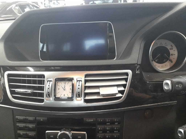 MERCEDES BENZ E CLASS WAGON 2013