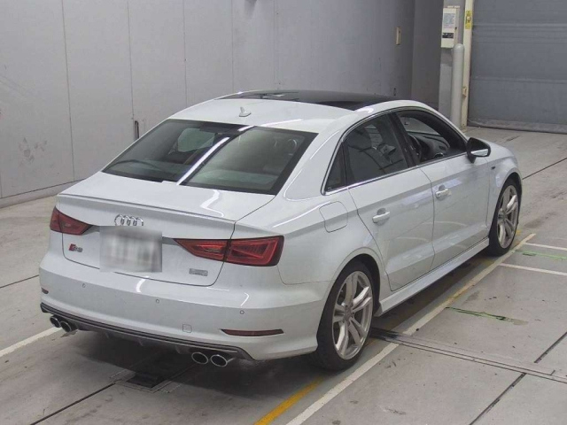 AUDI S3 2015