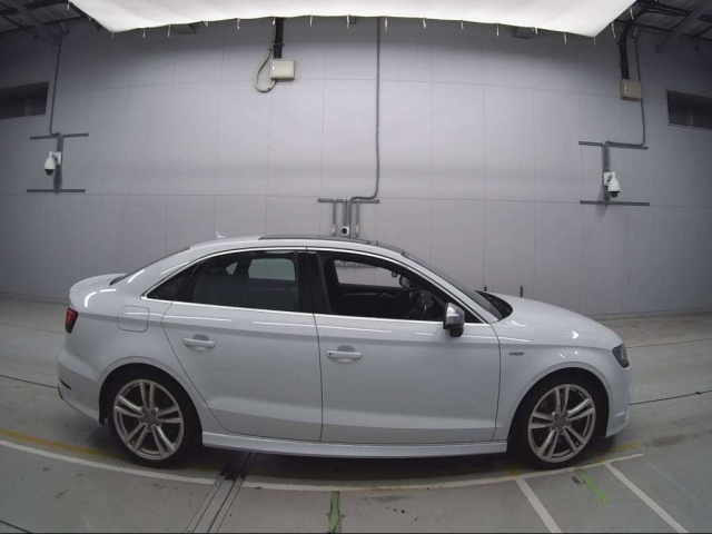 AUDI S3 2015