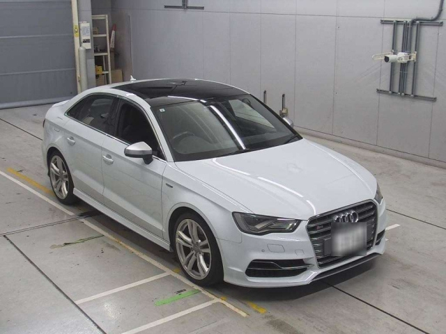 AUDI S3 2015