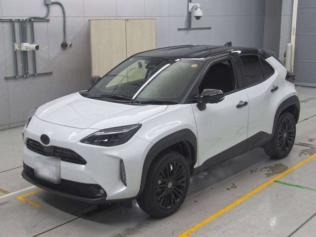 TOYOTA YARIS CROSS 2025