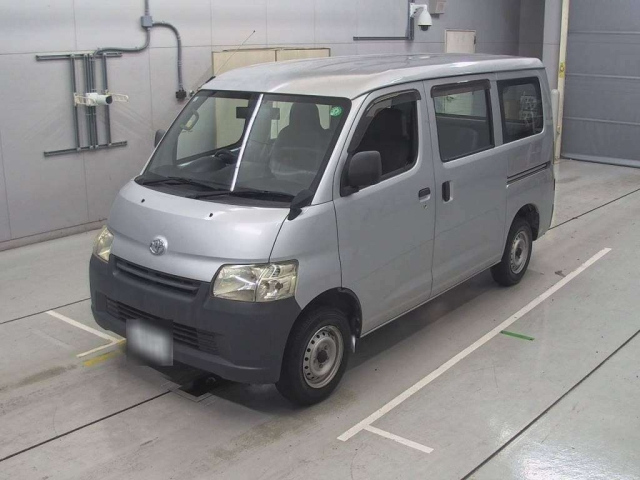 TOYOTA TOWN ACE VAN 2013