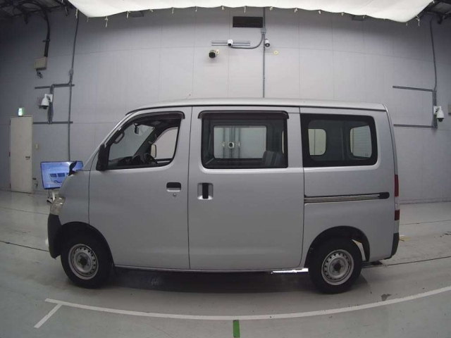 TOYOTA TOWN ACE VAN 2013