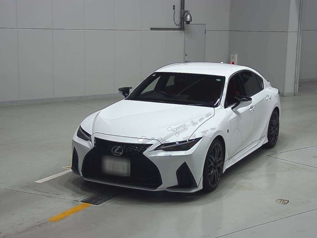 LEXUS IS 2021