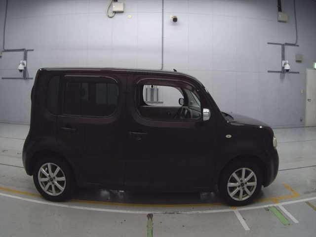 NISSAN CUBE 2012