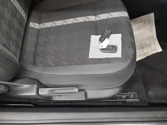 VOLKSWAGEN THE BEETLE 2016