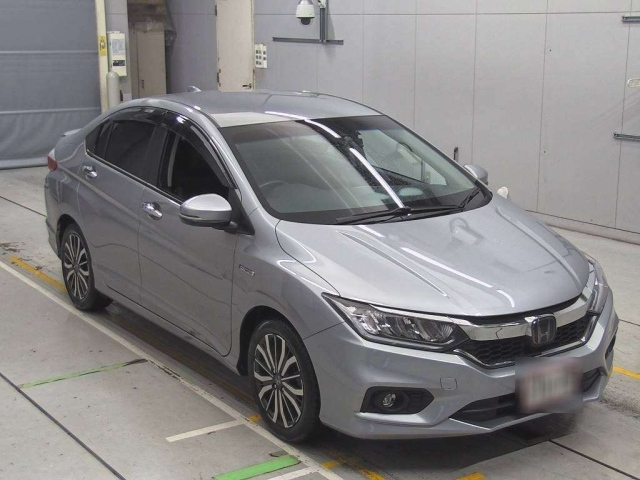 HONDA GRACE 2018