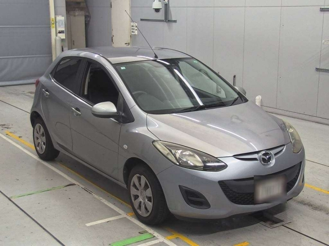 MAZDA DEMIO 2012