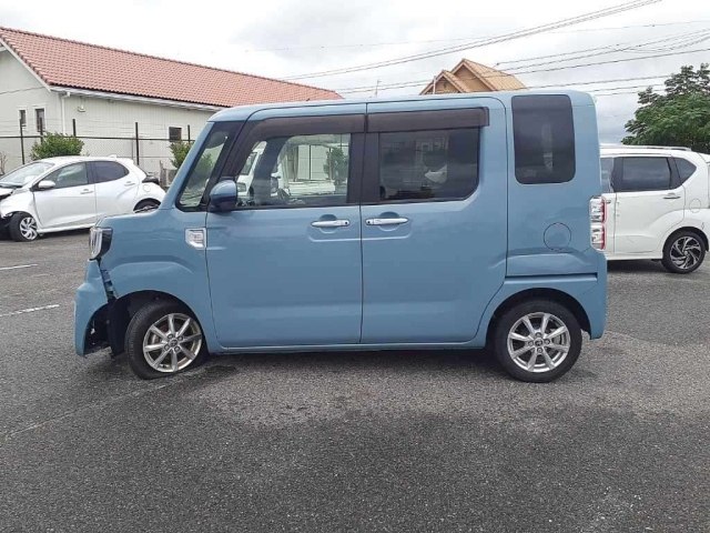 TOYOTA PIXIS MEGA 2021