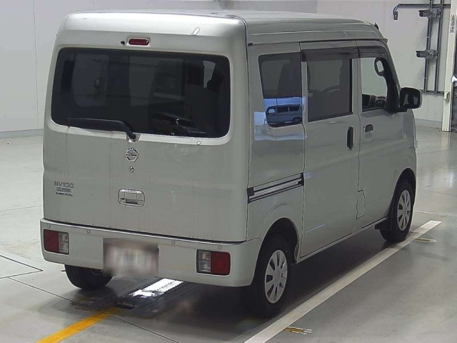 NISSAN CLIPPER VAN 2023