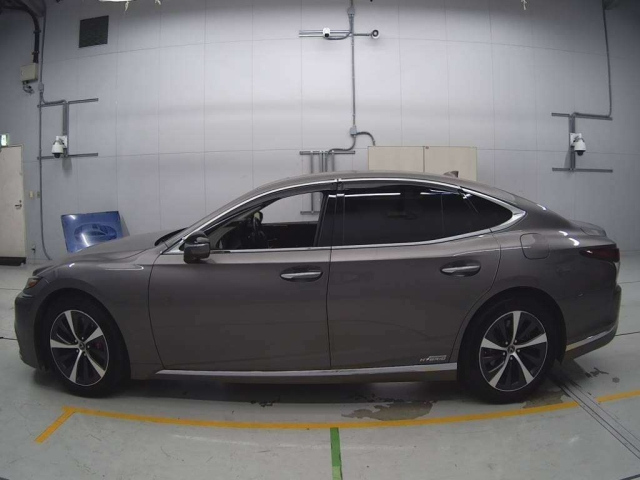 LEXUS LS 2017