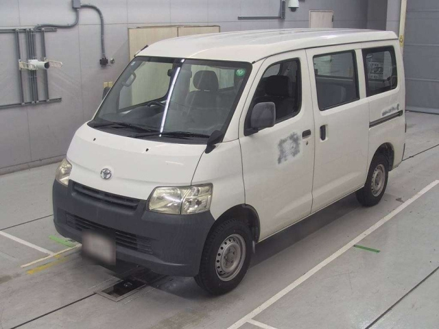 TOYOTA LITE ACE VAN 2018