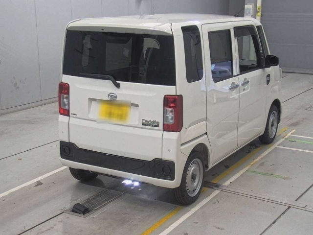 DAIHATSU HIJET CADDIE 2019