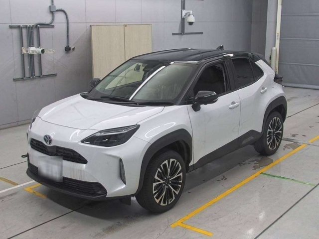 TOYOTA YARIS CROSS 2025