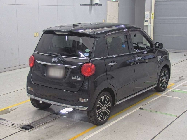 DAIHATSU CAST 2016