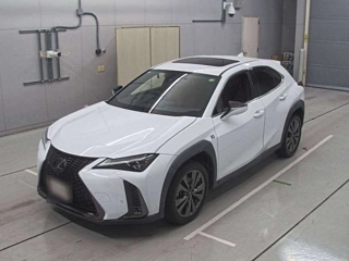 LEXUS UX 2020