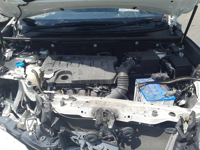 TOYOTA HARRIER 2014