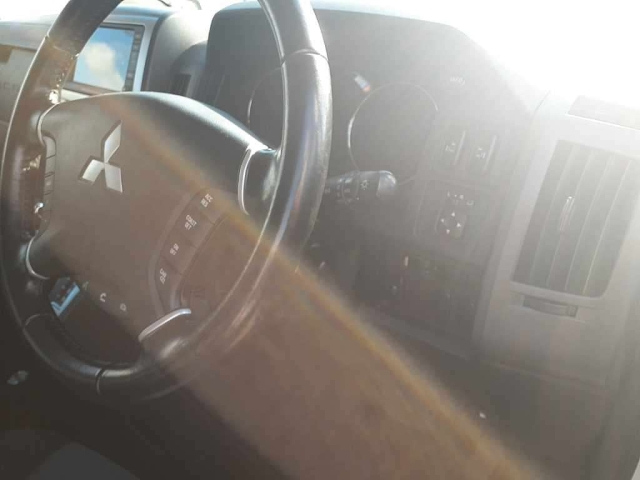 MITSUBISHI DELICA D5 2010