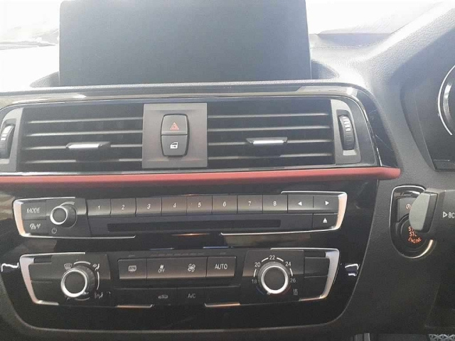 BMW 1 SERIES 2018