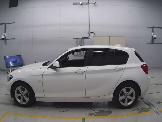 BMW 1 SERIES 2018