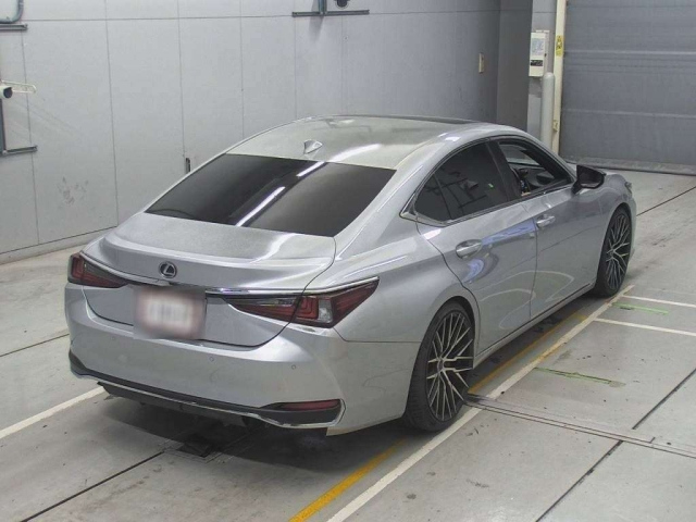 LEXUS ES 2020