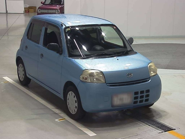 DAIHATSU ESSE 2010