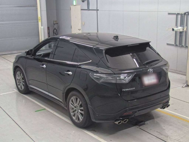 TOYOTA HARRIER 2014