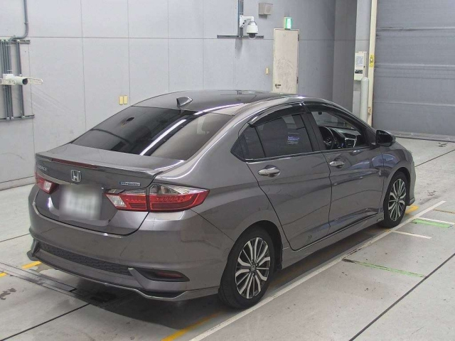 HONDA GRACE 2019