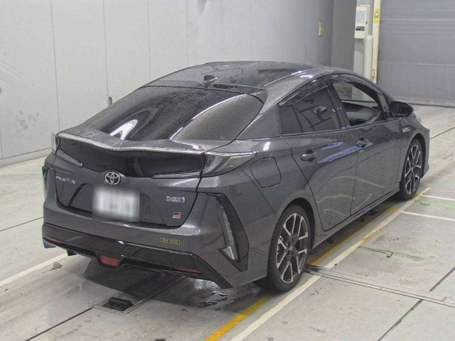 TOYOTA PRIUS PHV 2018