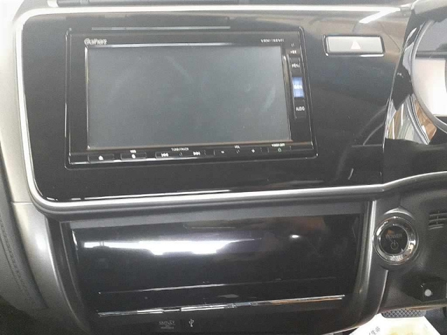 HONDA GRACE 2019
