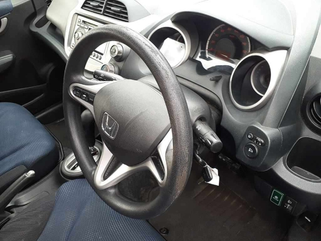 HONDA FIT 2011