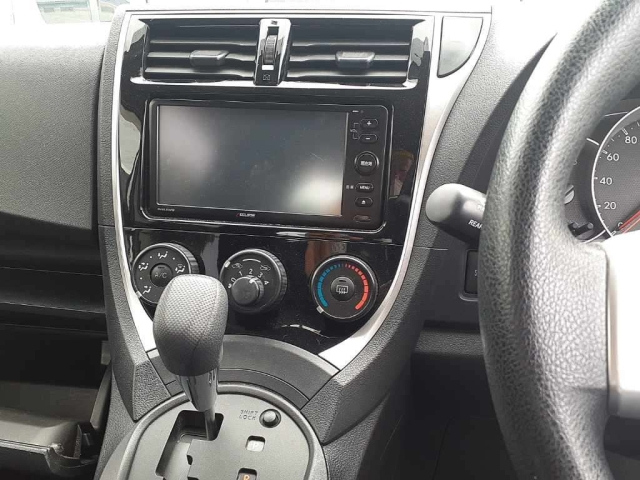 TOYOTA RACTIS 2016