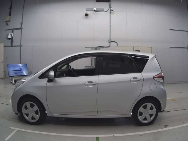 TOYOTA RACTIS 2016