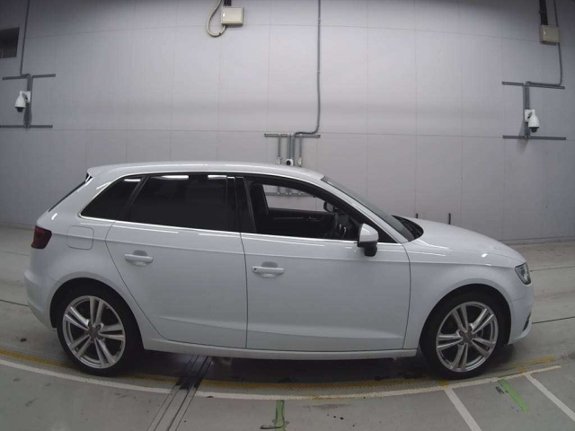 AUDI A3 2015