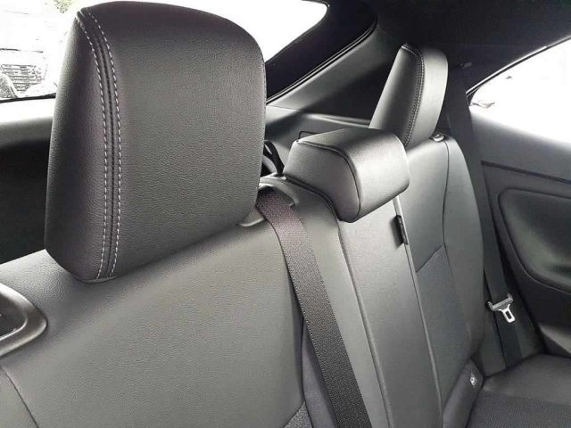TOYOTA YARIS CROSS 2025