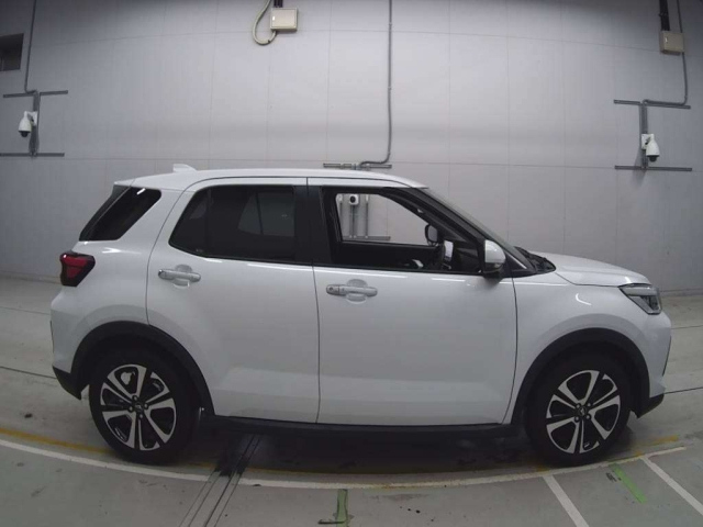 DAIHATSU ROCKY 2022