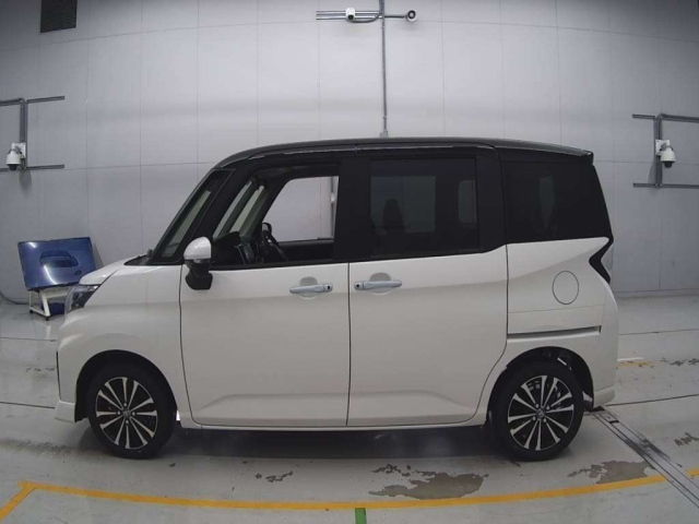TOYOTA ROOMY 2025