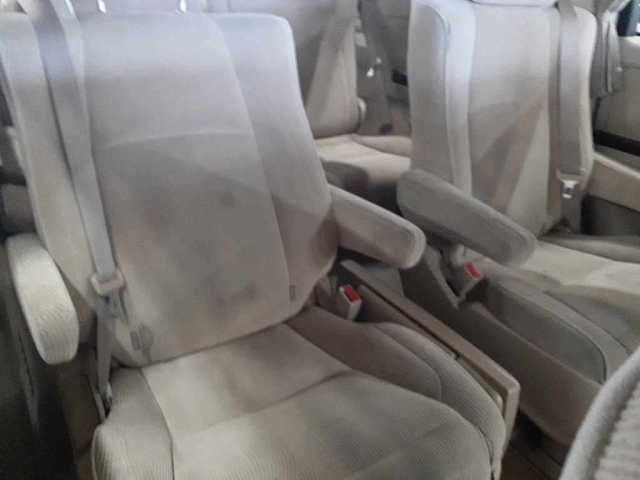 TOYOTA VELLFIRE 2008