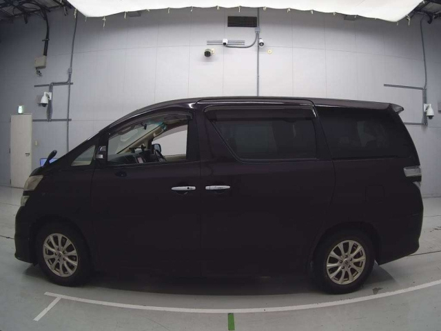 TOYOTA VELLFIRE 2008