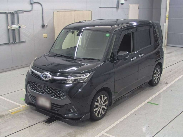 TOYOTA TANK 2016