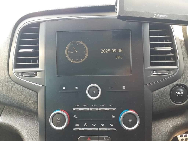 RENAULT MEGANE 2017
