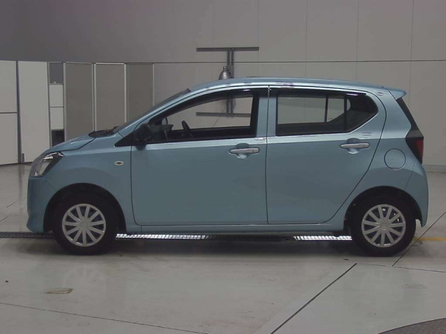 DAIHATSU MIRA E S 2023