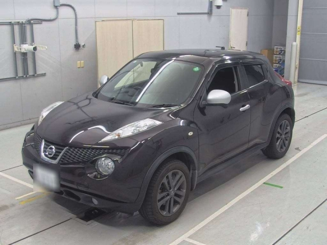 NISSAN JUKE 2013