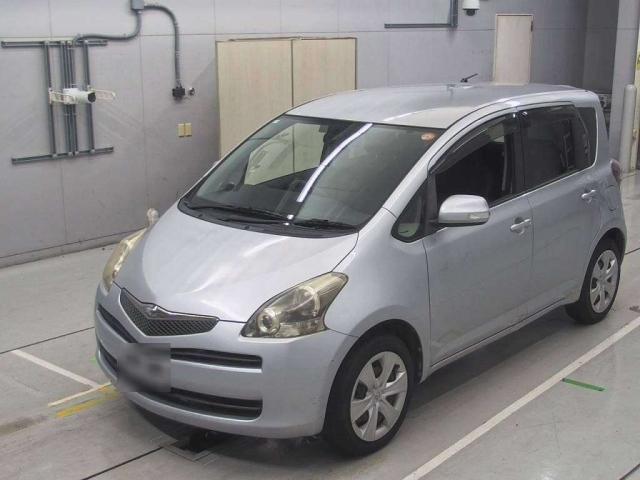 TOYOTA RACTIS 2010