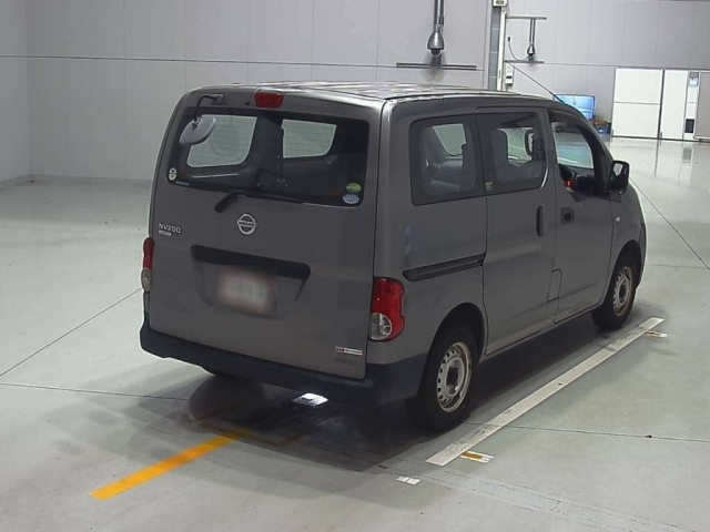 NISSAN NV200 2016