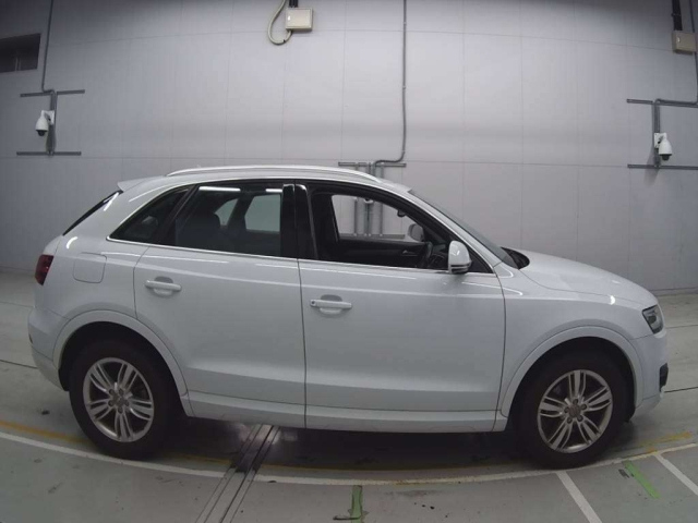 AUDI Q3 2014